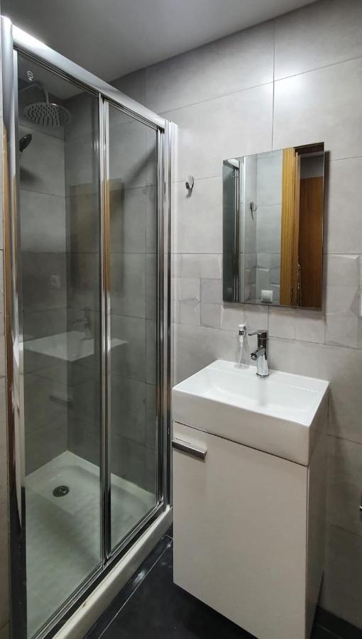 Rooms Suite Planetario Madrid Exterior photo