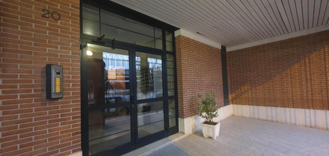 Rooms Suite Planetario Madrid Exterior photo